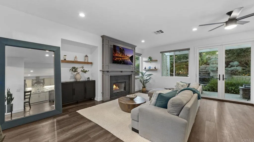 https://cdn.realtyfeed.com/cdn/127/306576742/308c2233bfed798eb77042746cec8052.webp