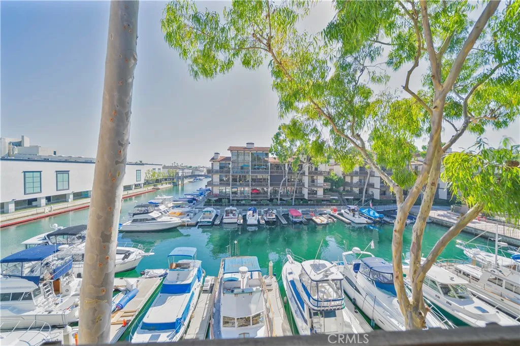 Long Beach, CA 90803