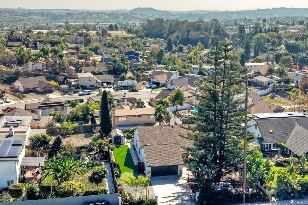 https://cdn.realtyfeed.com/cdn/127/306576801/194701a6956ac48777a074415904126b.webp