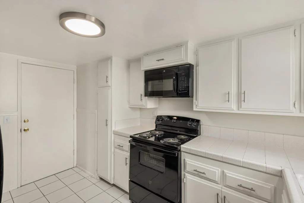 Photo #22: NDP2510352 Listing: Photo #22