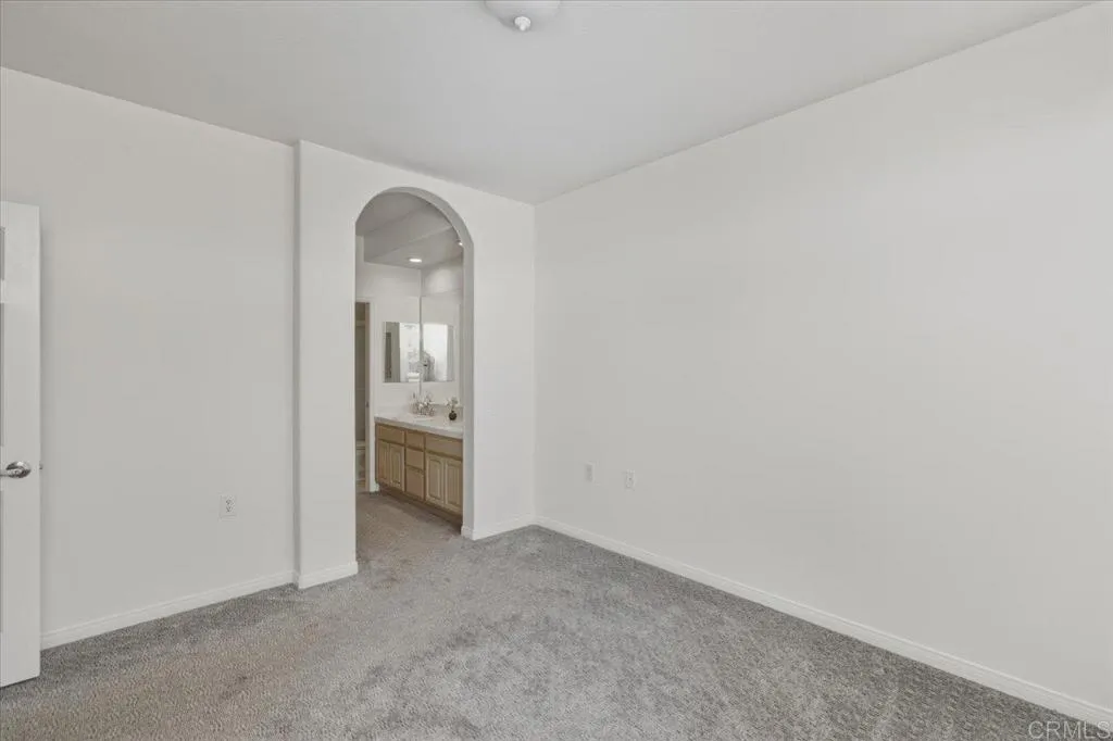 Photo #17: NDP2510354 Listing: Photo #17