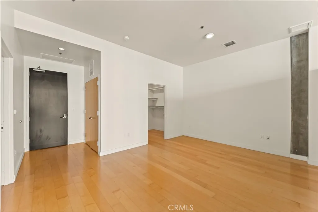 1100 S Hope Unit 1704, Los Angeles, CA 90015 - Photo 5 of 26, Los Angeles, CA