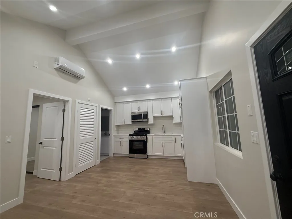 Panorama City, CA 91402