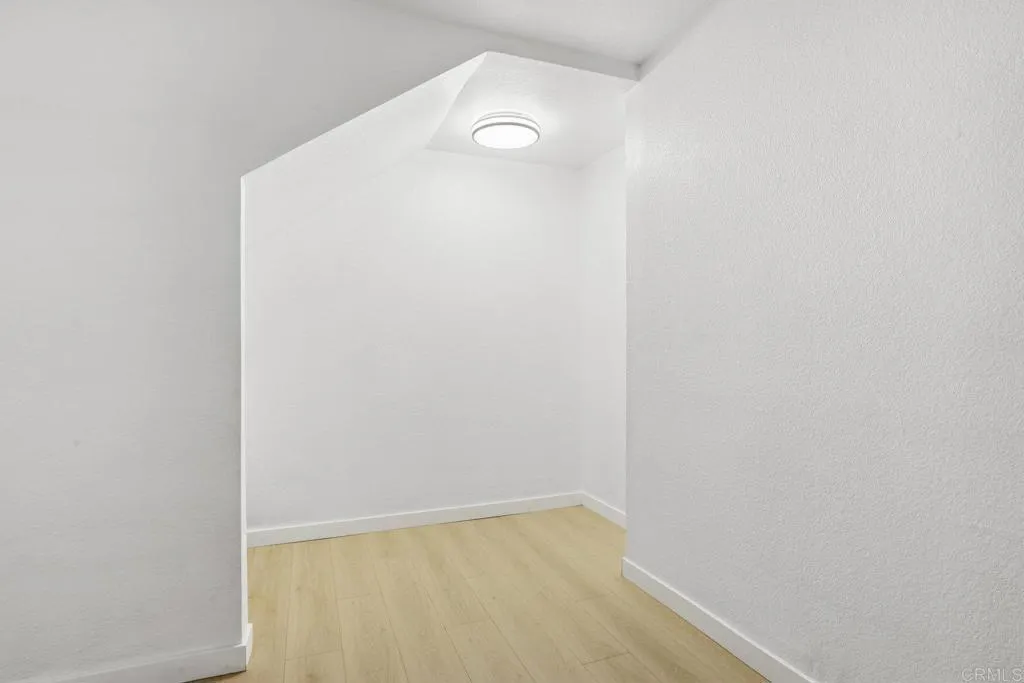 Photo #9: NDP2510359 Listing: Photo #9