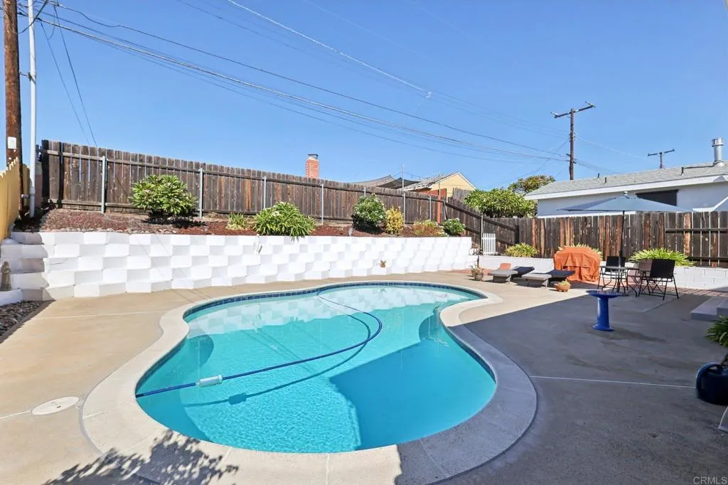 https://cdn.realtyfeed.com/cdn/127/306577224/0cc1bd505baabfbd27944e1a6072df54.webp