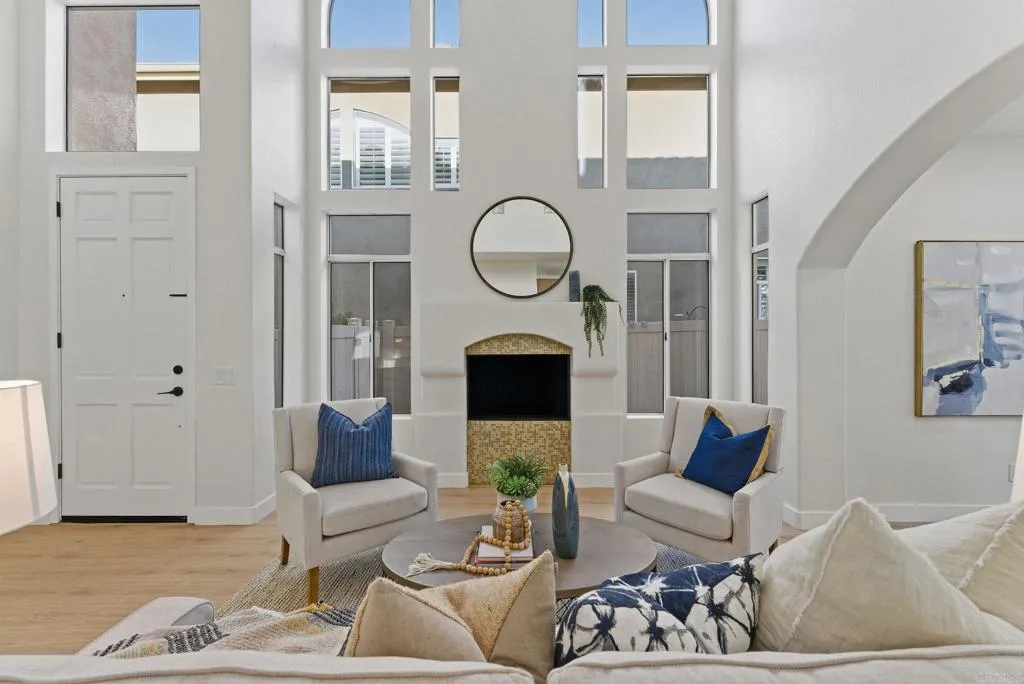 https://cdn.realtyfeed.com/cdn/127/306577402/ad9f7297d42b4d0f6fa04503ec849777.webp