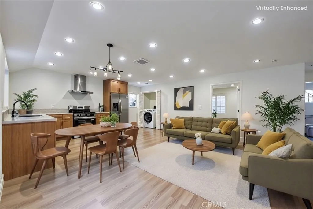 4224 W Adams Boulevard Unit 1, Los Angeles, CA 90018 - Photo 2 of 11, Los Angeles, CA