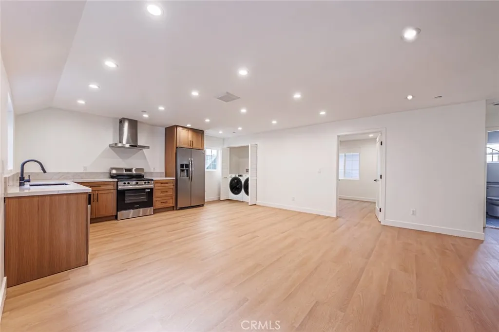 4224 W Adams Boulevard Unit 1, Los Angeles, CA 90018 - Photo 4 of 11, Los Angeles, CA