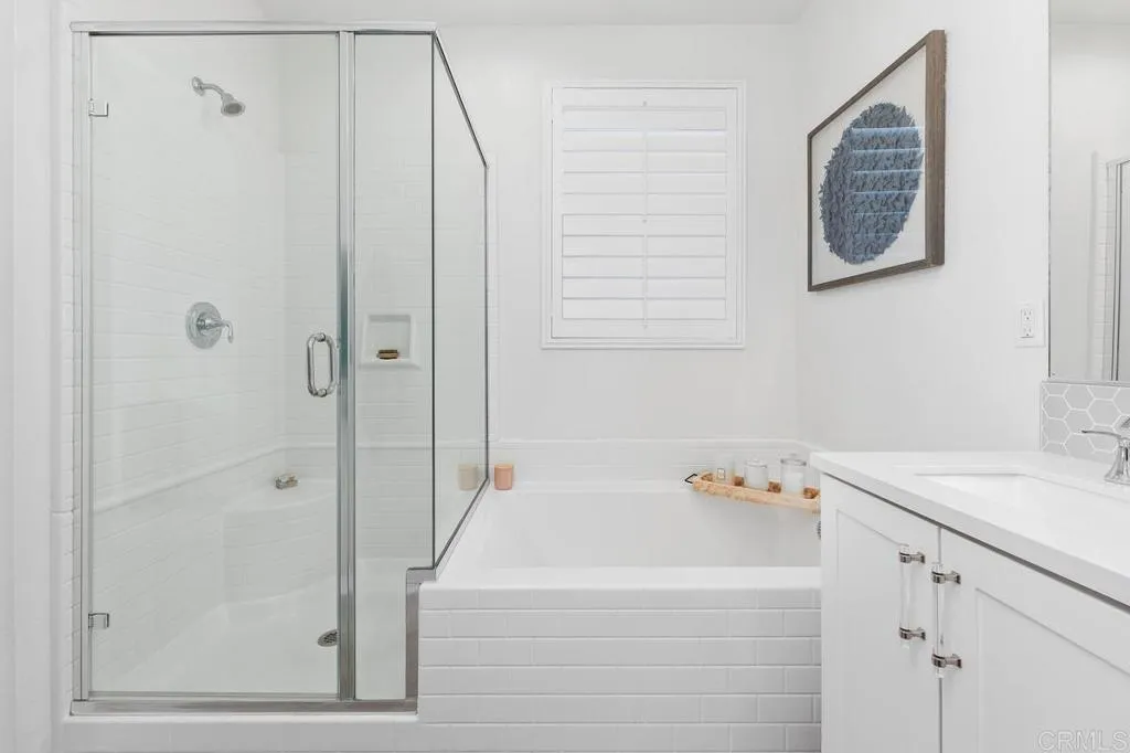 https://cdn.realtyfeed.com/cdn/127/306577490/c91d6e9196e946bd61fecf363f569996.webp