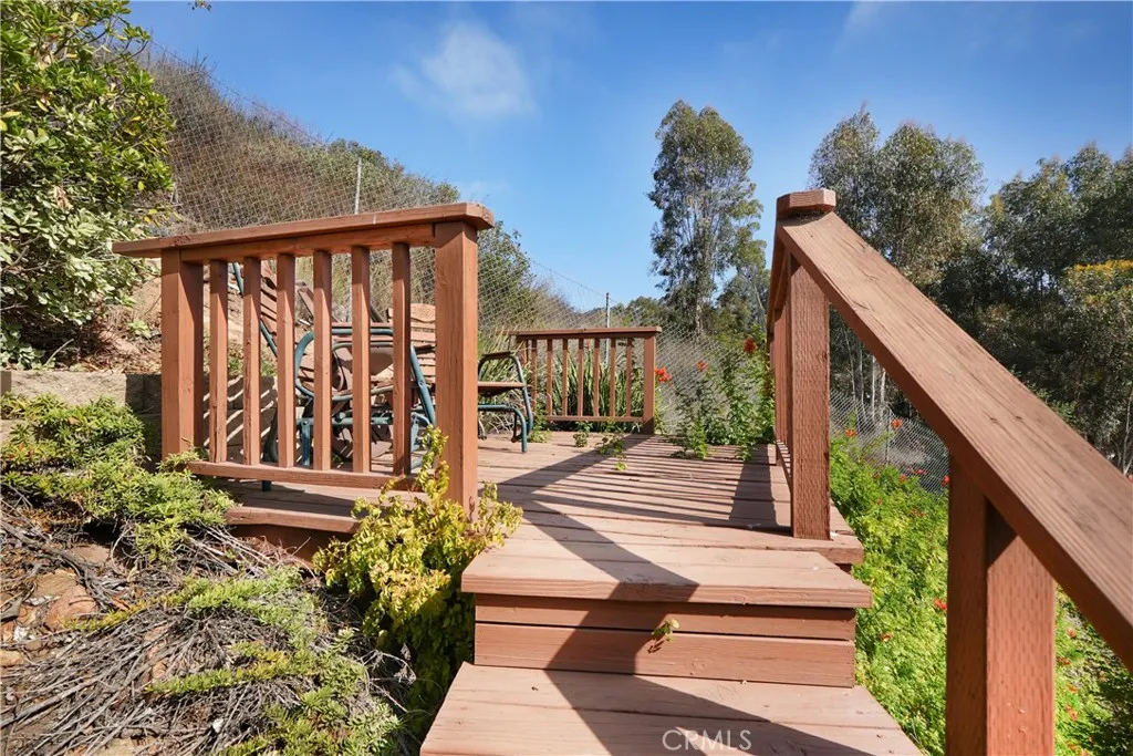 https://cdn.realtyfeed.com/cdn/127/306577525/432ef4325e82ba27e858de915c94d480.webp