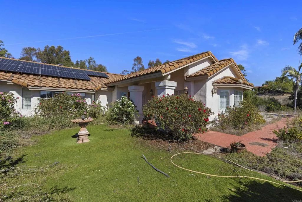 https://cdn.realtyfeed.com/cdn/127/306577578/76cadd59ca1ca15c4bd9238830d34067.webp