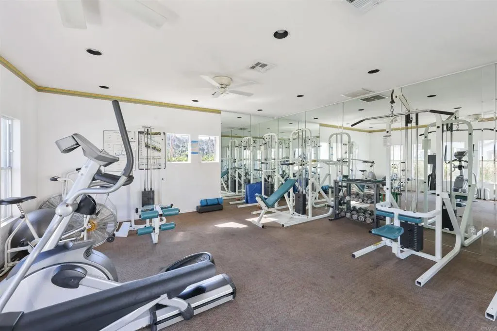 Photo #21: NDP2510386 Listing: Photo #21