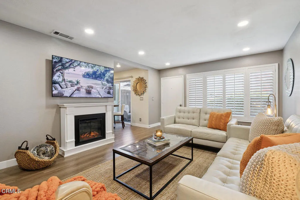 1302 Alessandro Drive, Newbury Park, CA 91320 - Photo 5 of 33, Newbury Park, CA