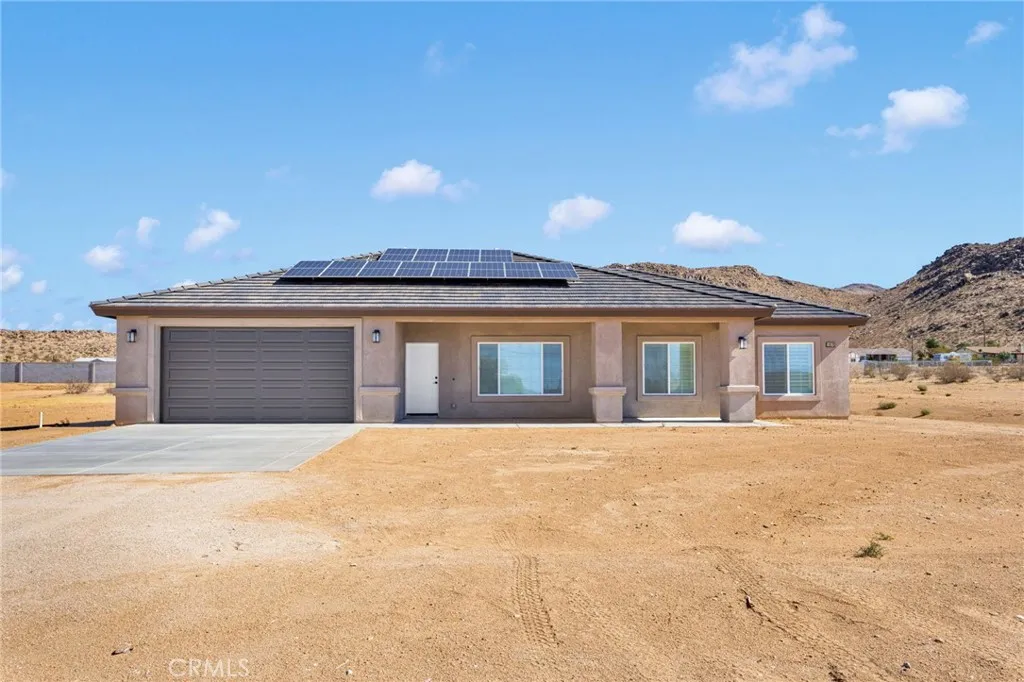 Apple Valley, CA 92307