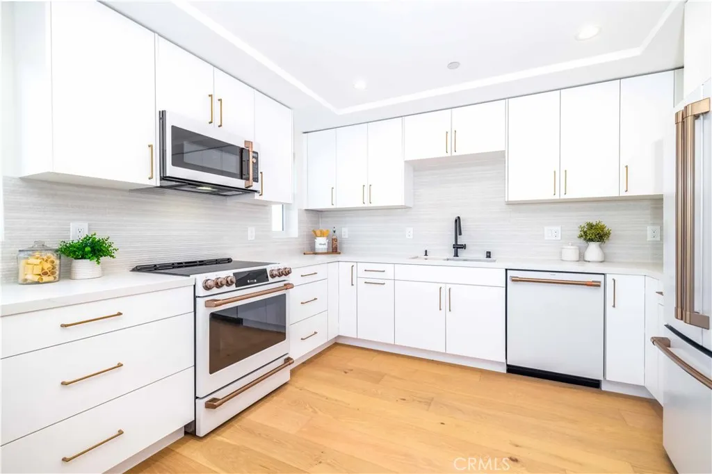 Photo #8: DW25248851 Listing: Photo #8