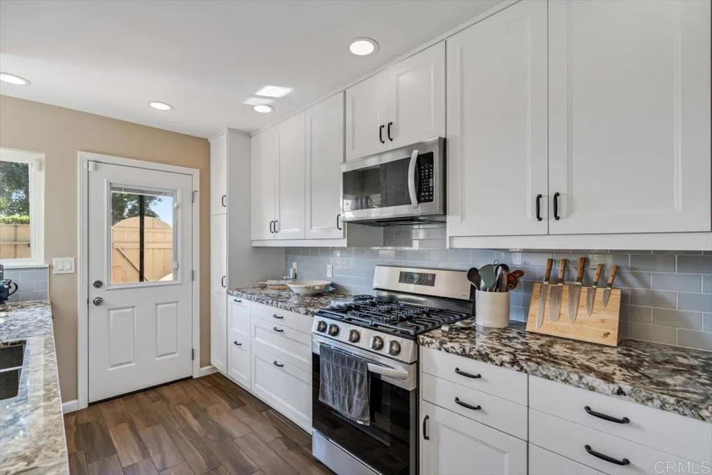 Photo #3: NDP2510389 Listing: Photo #3