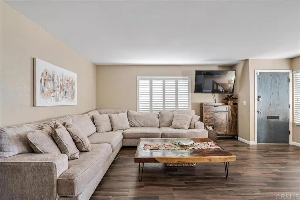 Photo #9: NDP2510389 Listing: Photo #9