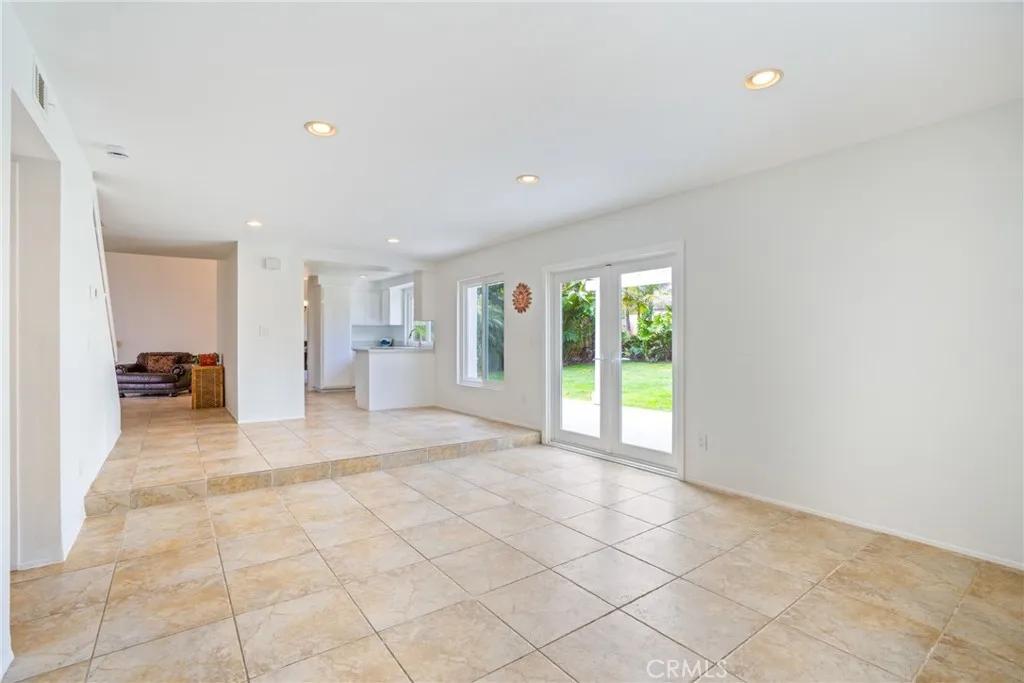 https://cdn.realtyfeed.com/cdn/127/306577897/061af56fab2a4652c0c604ab8925767e.webp