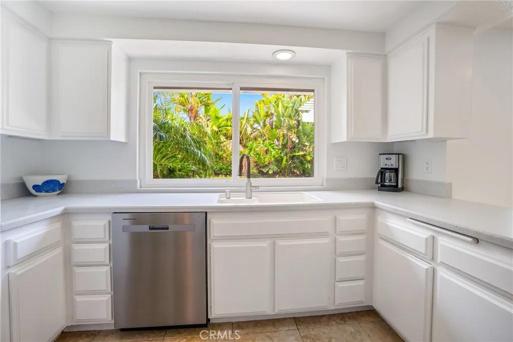 https://cdn.realtyfeed.com/cdn/127/306577897/47d6bc48e6b8cf58f08b70d7d0aedc4e.webp