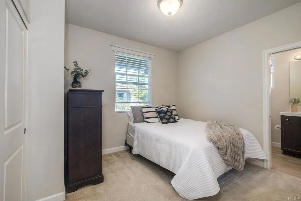 Photo #24: NDP2510394 Listing: Photo #24