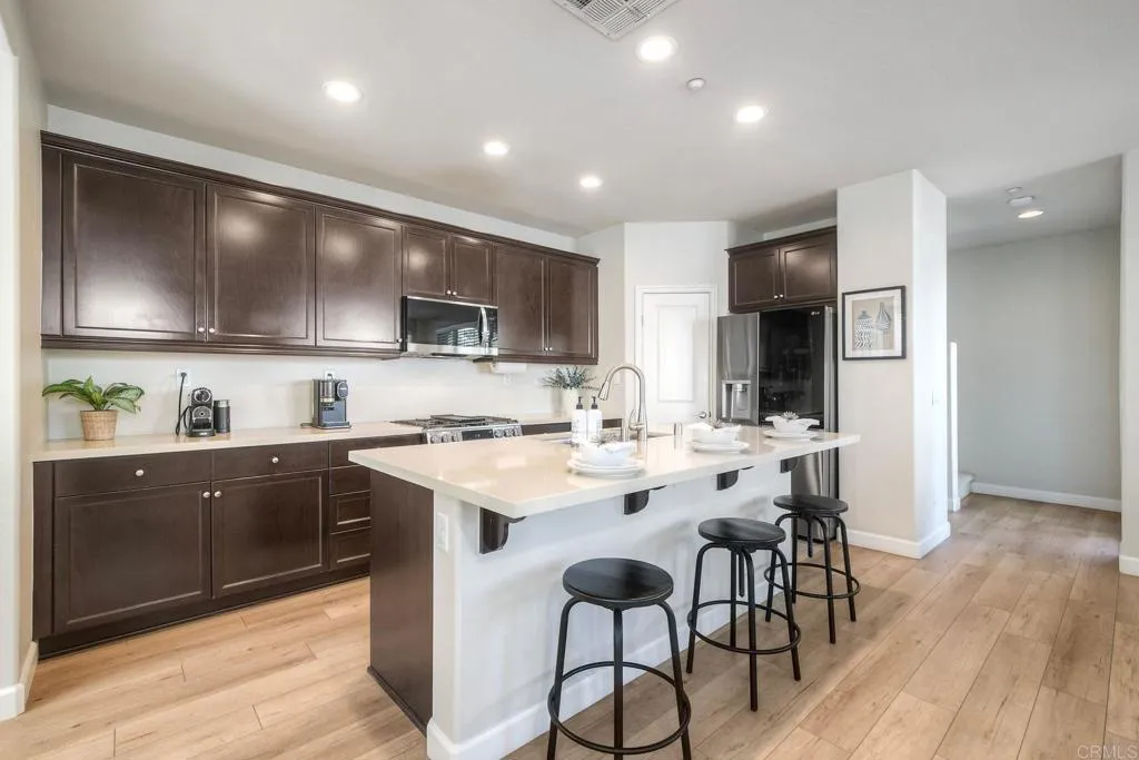 Photo #4: NDP2510394 Listing: Photo #4