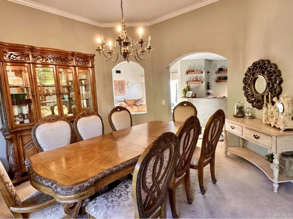 https://cdn.realtyfeed.com/cdn/127/306578012/de3edbff8067db774c951ec5f1f8158b.webp