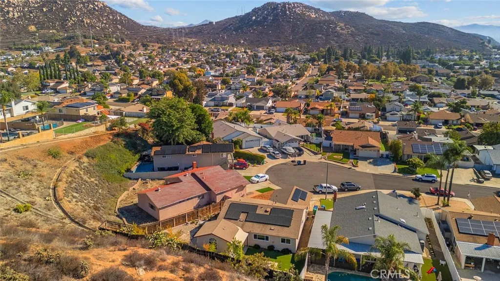 https://cdn.realtyfeed.com/cdn/127/306578016/2c8c4a784579ca0c17c12a3380813797.webp
