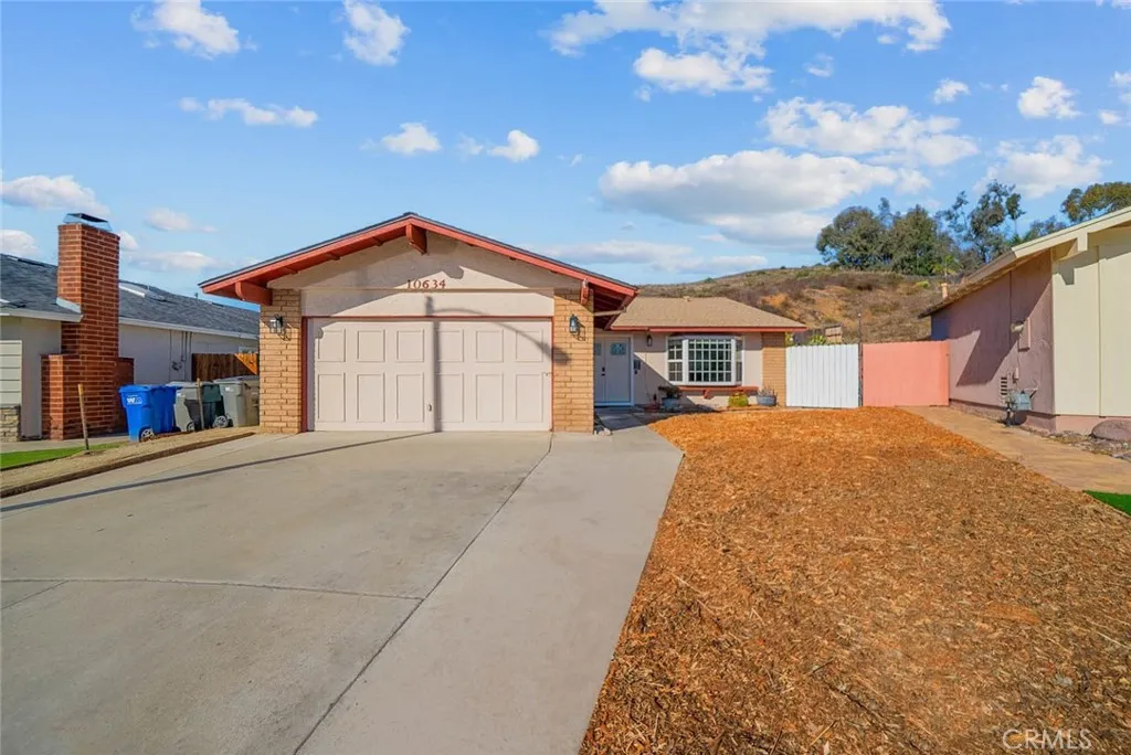 https://cdn.realtyfeed.com/cdn/127/306578016/65f82e5724643be69036429b6cb301ad.webp