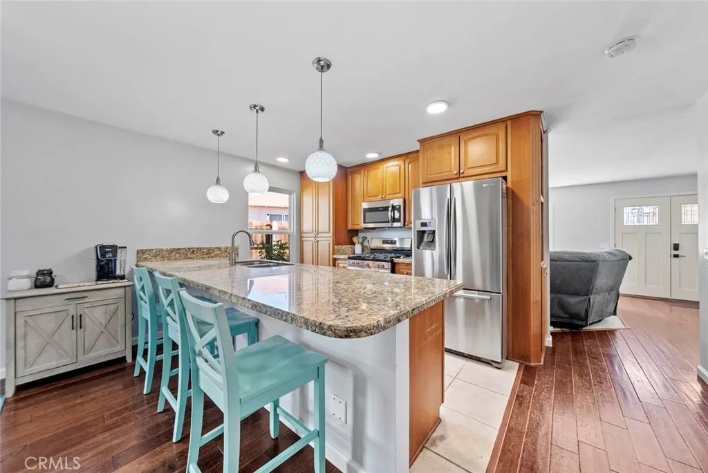https://cdn.realtyfeed.com/cdn/127/306578016/736845ac61af477913f1086b43ddcfb2.webp