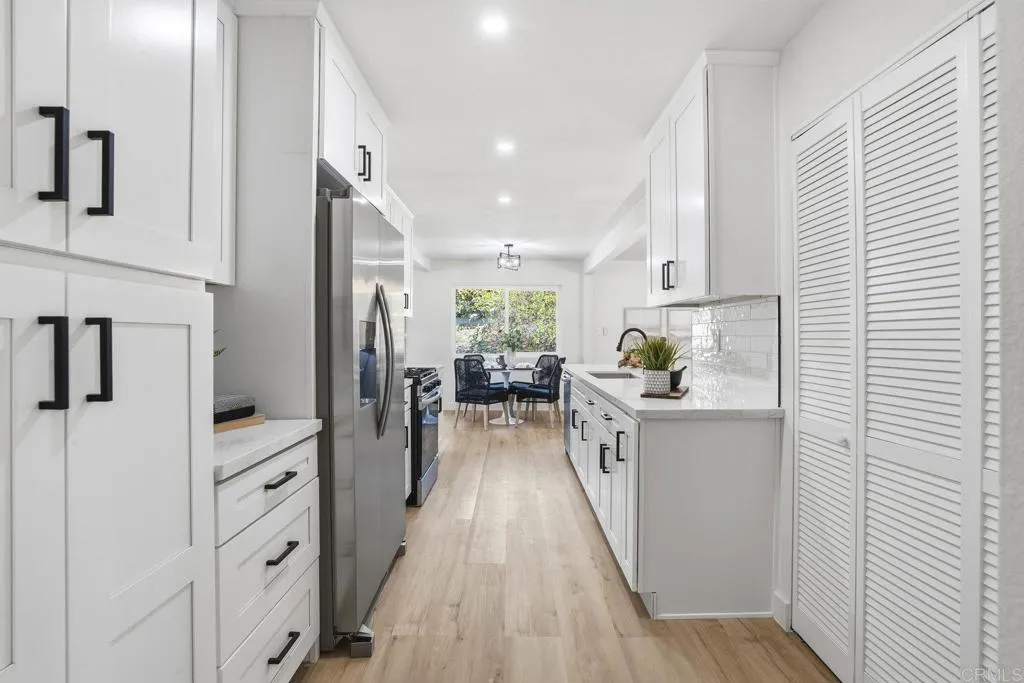 https://cdn.realtyfeed.com/cdn/127/306578027/48f9ffd20b8573d65ce011ac9e77be35.webp