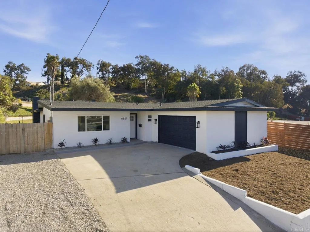 https://cdn.realtyfeed.com/cdn/127/306578027/f91751f402f86a30cc6e559a065dd973.webp