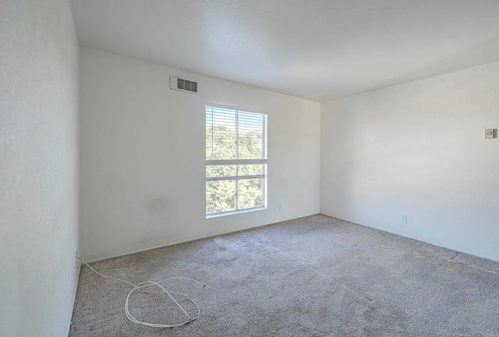 Photo #35: PTP2508196 Listing: Photo #35