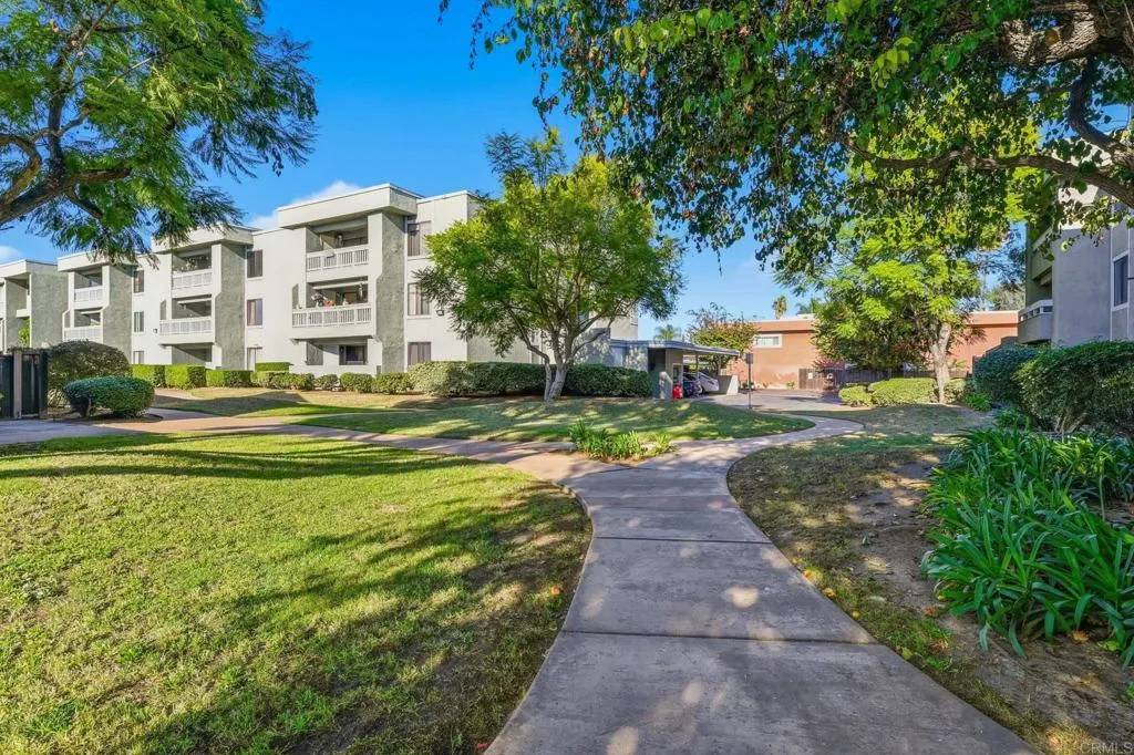 https://cdn.realtyfeed.com/cdn/127/306578086/e46f6cdc78215e68d5ae419d36c057fb.webp
