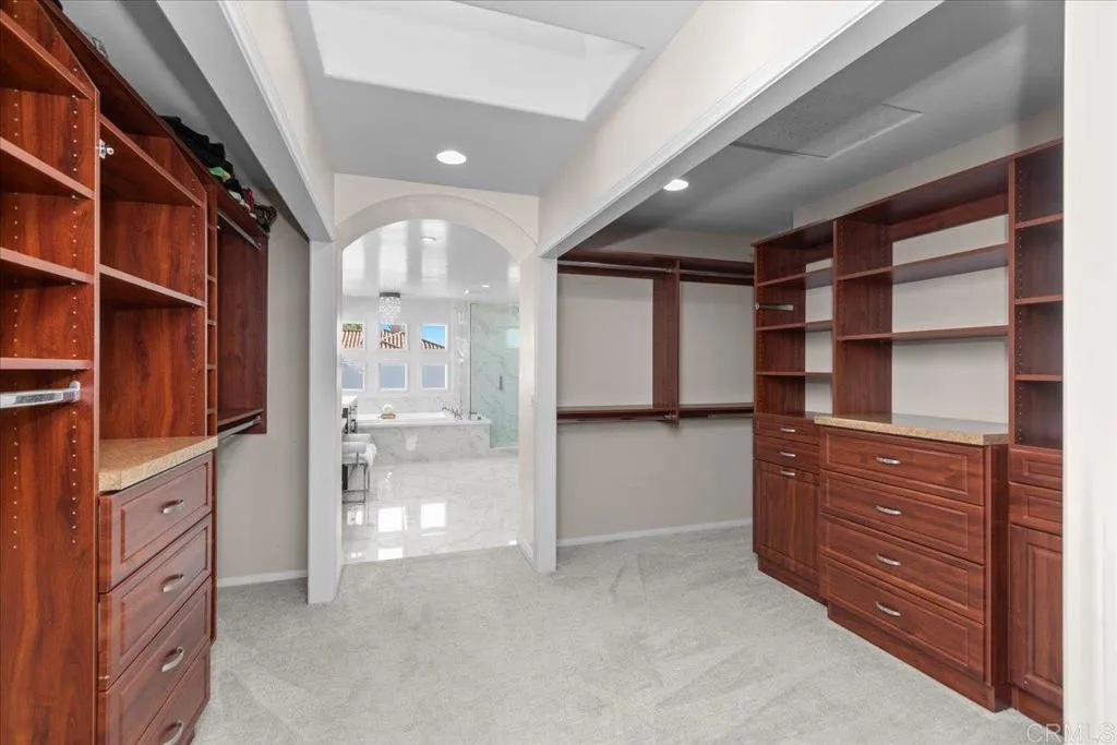 https://cdn.realtyfeed.com/cdn/127/306578094/6bf119b5f7aa551e354b75d04b072365.webp