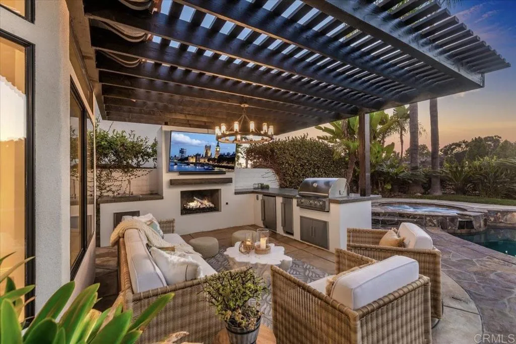 https://cdn.realtyfeed.com/cdn/127/306578094/875d89d36be2812b9dd9477f32974677.webp