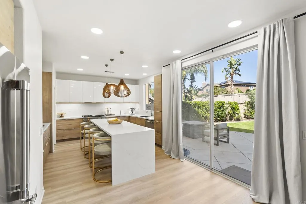 https://cdn.realtyfeed.com/cdn/127/306578121/7e4d25fc5bba98547d59f6c2692c250b.webp