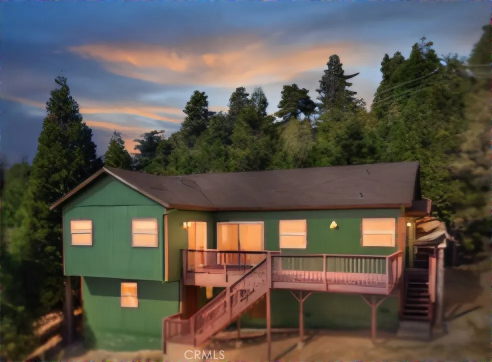 Crestline, CA 92325
