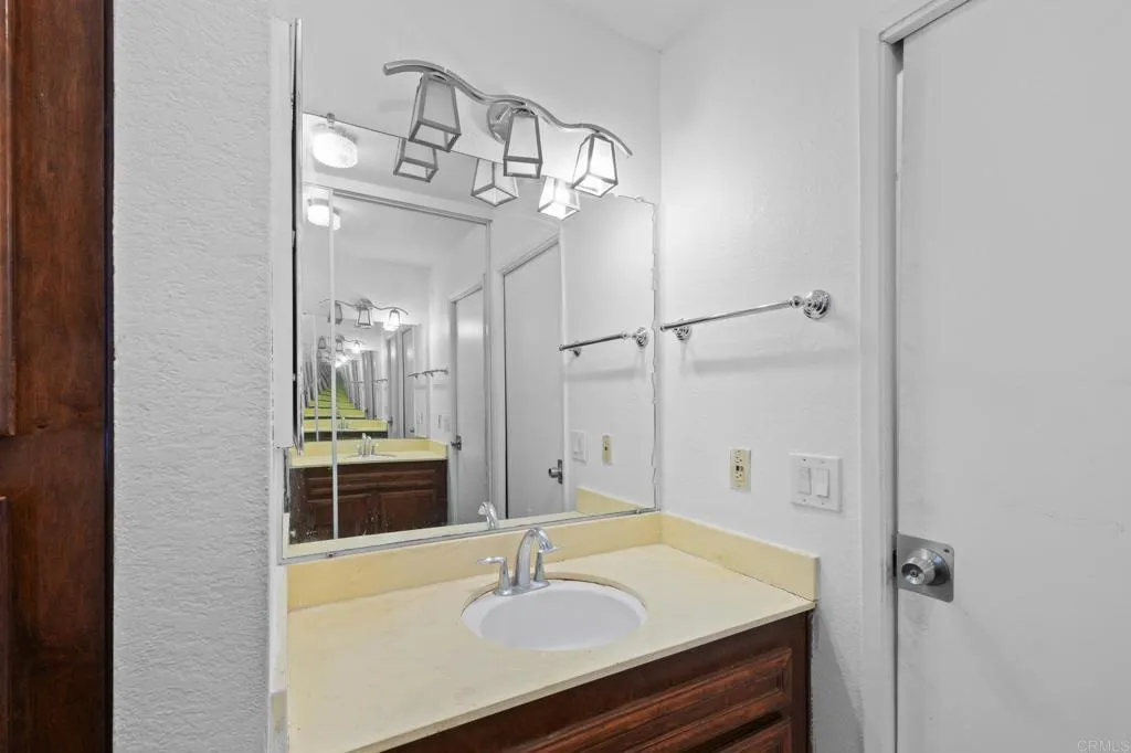 https://cdn.realtyfeed.com/cdn/127/306578137/7c2c0f592721ec0972d4ec6c4a9ab8b5.webp