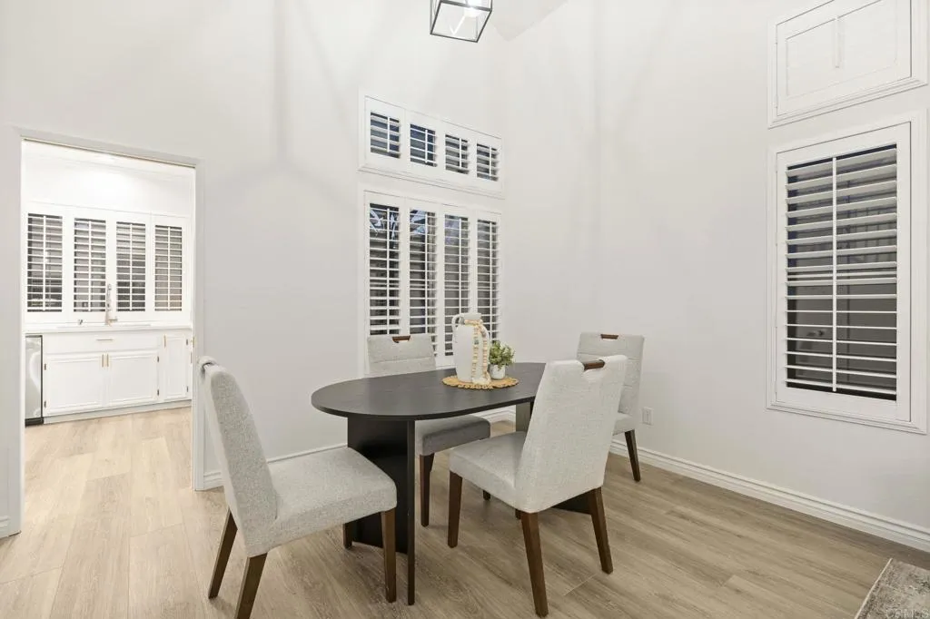 https://cdn.realtyfeed.com/cdn/127/306578201/88bad2173643d1347ef93d05ef42b26a.webp