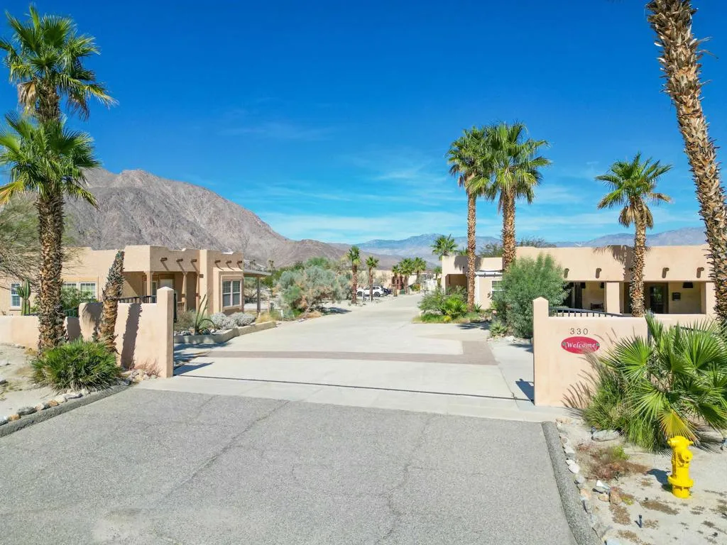https://cdn.realtyfeed.com/cdn/127/306578212/3744203d9a11aa57e28106afc36b5a6c.webp
