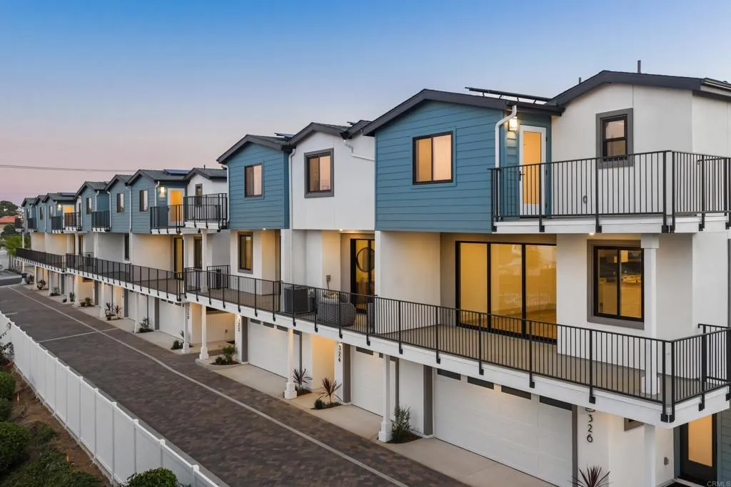 https://cdn.realtyfeed.com/cdn/127/306578265/949602b6570073376e2ccd183cbcea39.webp