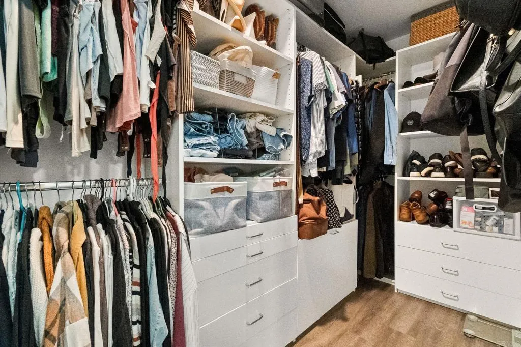 Photo #36: NDP2510415 Listing: Photo #36