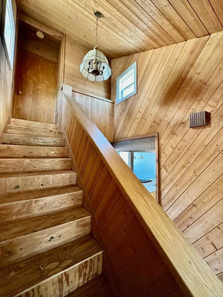https://cdn.realtyfeed.com/cdn/127/306578270/205b78c71e3f9a78a0fe3e53d658e630.webp