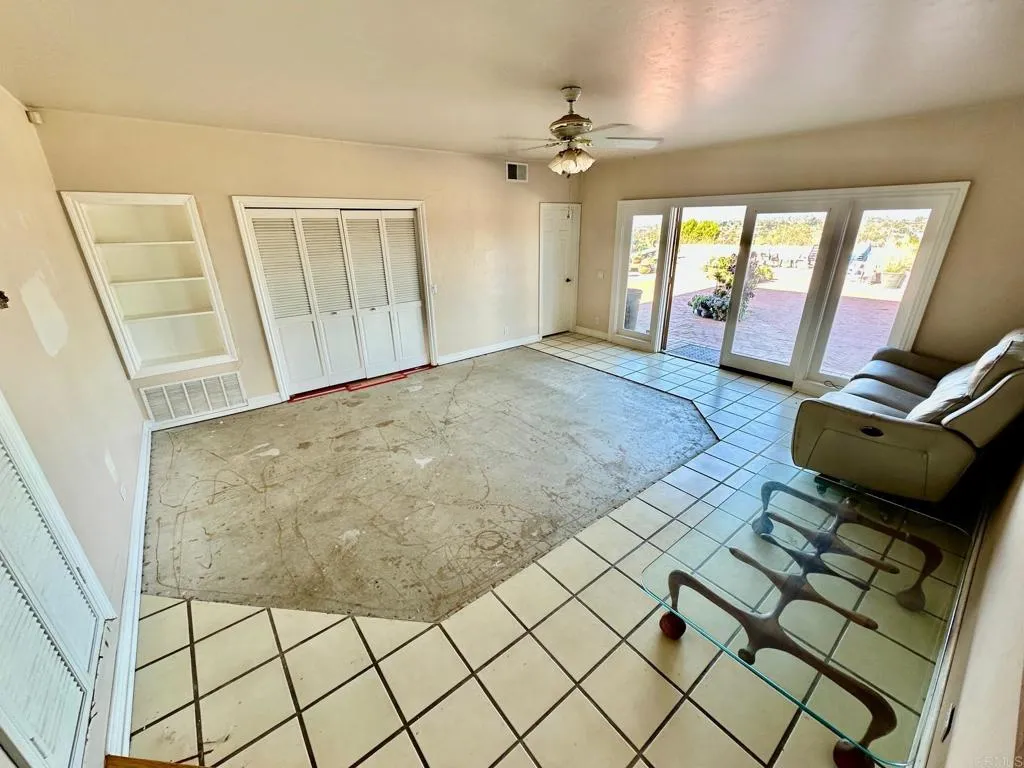 https://cdn.realtyfeed.com/cdn/127/306578270/6c7400daa6d288548f0cc2181660836f.webp