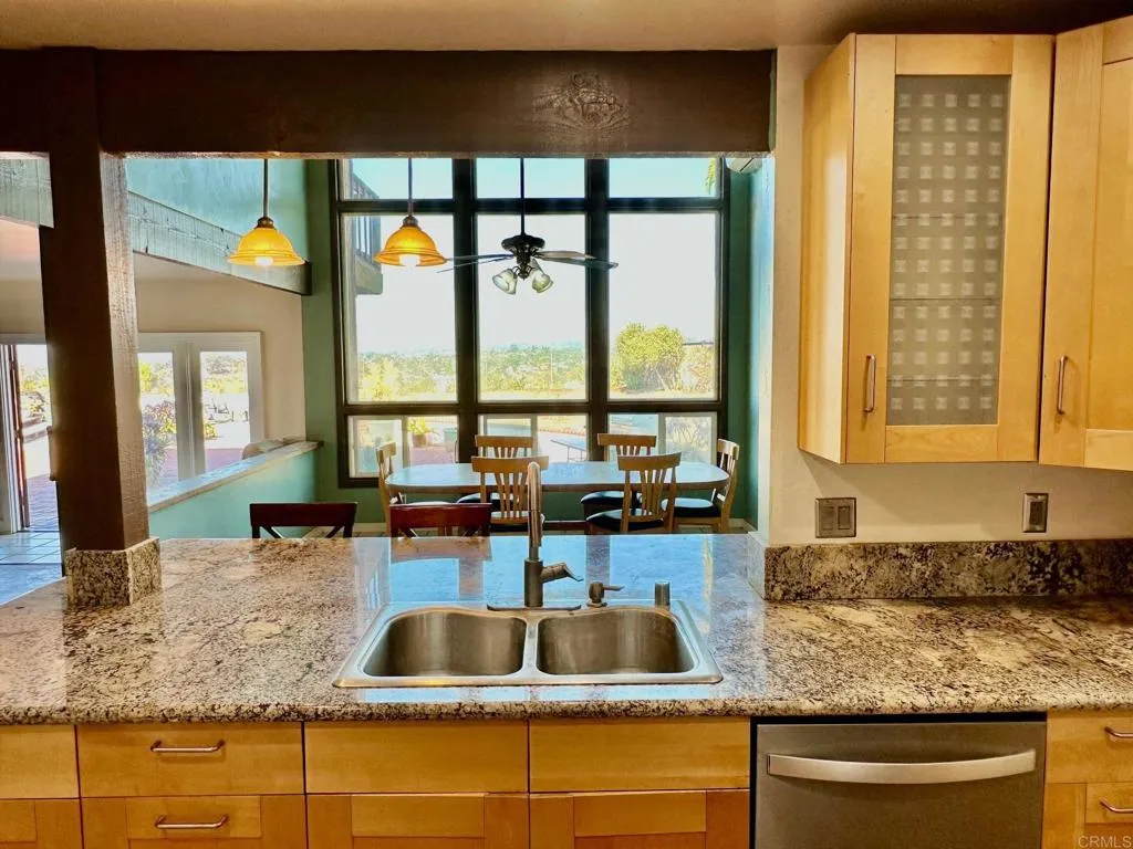 https://cdn.realtyfeed.com/cdn/127/306578270/86716bb02b575ab30c48c4dabe6a1761.webp