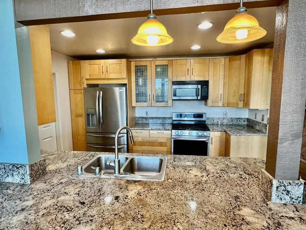 https://cdn.realtyfeed.com/cdn/127/306578270/874e214912feaf6f8db8f694c29849c7.webp