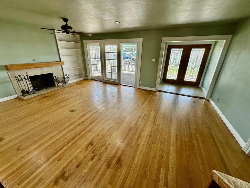 https://cdn.realtyfeed.com/cdn/127/306578270/ef87d6e5a35b306a732797f994248540.webp