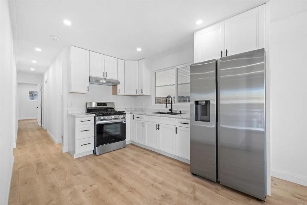 https://cdn.realtyfeed.com/cdn/127/306578366/48870249b81f630b5926e8952df97224.webp