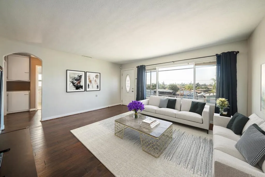https://cdn.realtyfeed.com/cdn/127/306578387/3efd503d21dd33e2443a282a524c14b8.webp