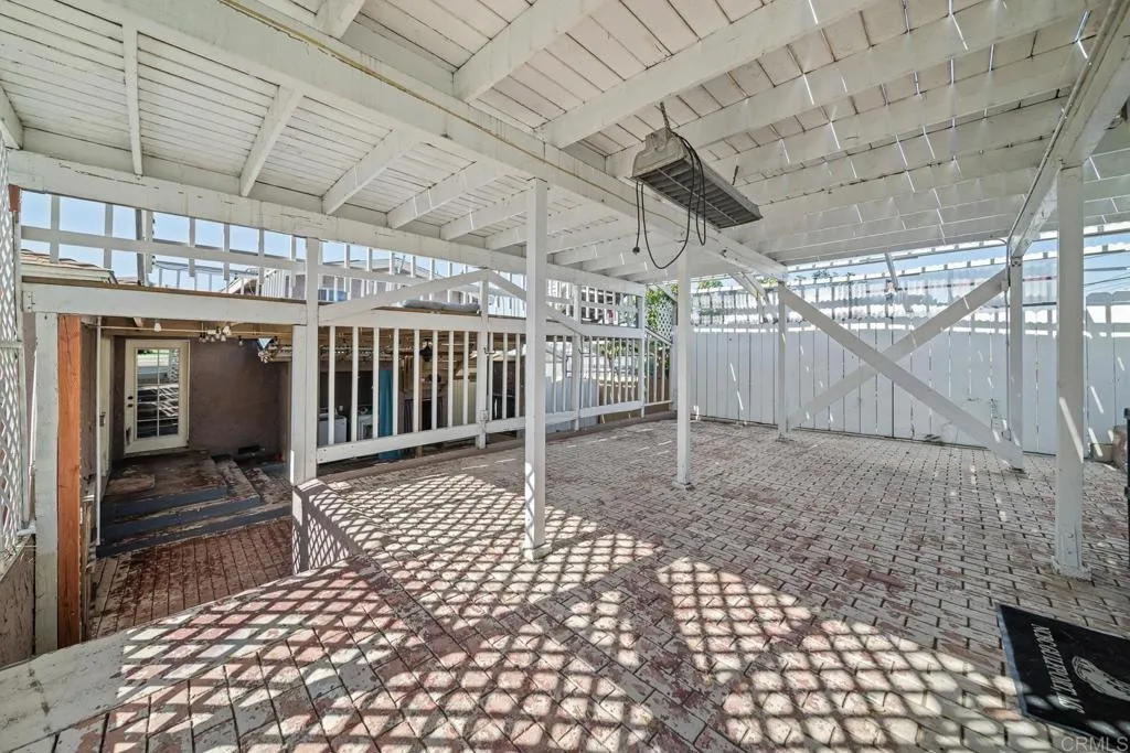 https://cdn.realtyfeed.com/cdn/127/306578387/7bf6e7d5a90d015f5ac13580598af88f.webp